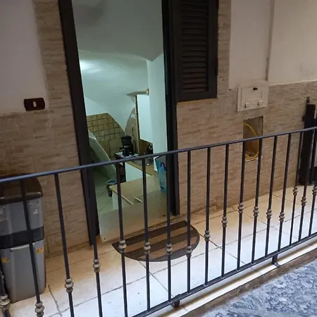 A Cas E Lucia Νάπολη