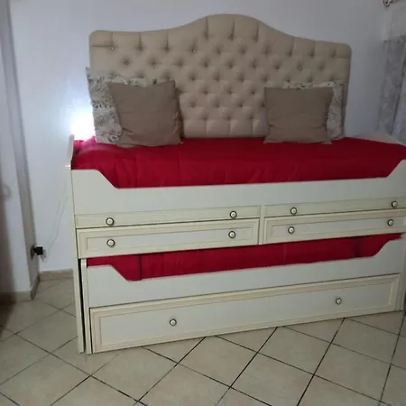 A Cas E Lucia Νάπολη